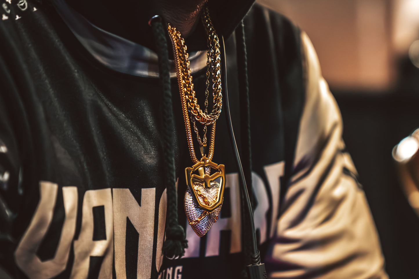 Vanguard Gaming Pendant